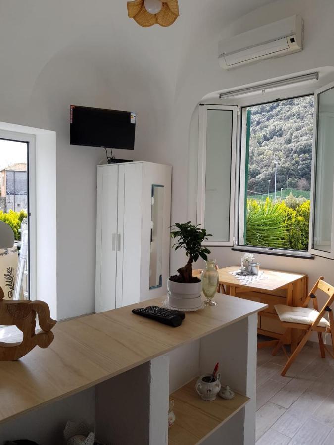 피날레리구레 Mini Ca Del Borgo 아파트 외부 사진